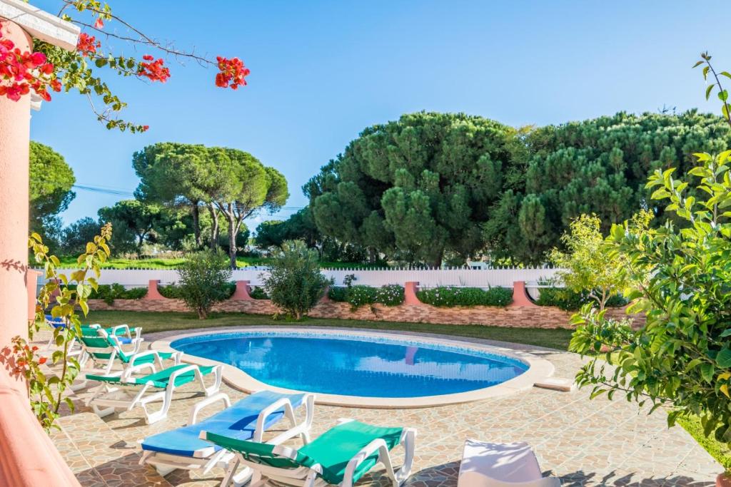 Villa Paraiso Spacious and Central To enjoy best beaches AC WIFI GARDEN POOL room 3